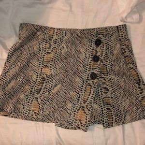 Snake print skort
